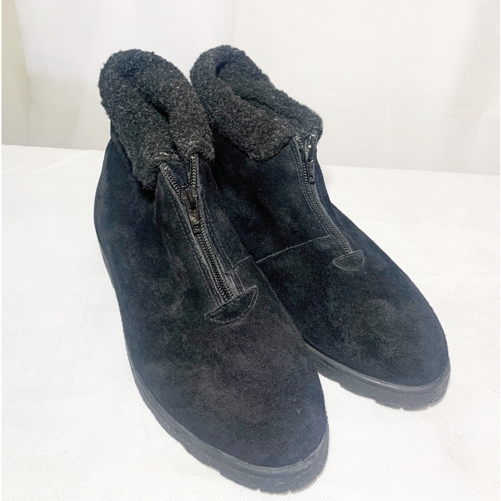 Cobbie Cuddlers Black Leather Boots Size 7